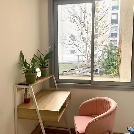 Cosy Trocadero 2 Minute Walk Eiffel Tower Apartment *