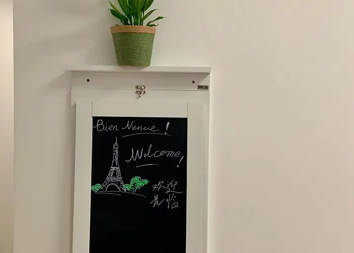 Cosy Trocadero 2 Minute Walk Eiffel Tower דירה