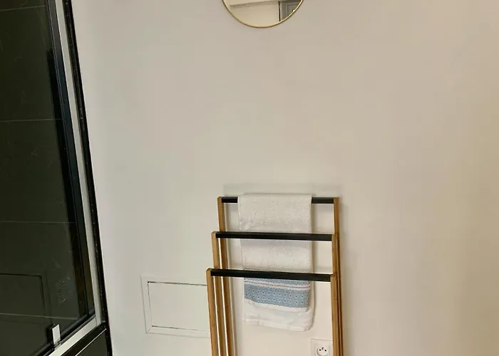 Cosy Trocadero 2 Minute Walk Eiffel Tower Appartement *